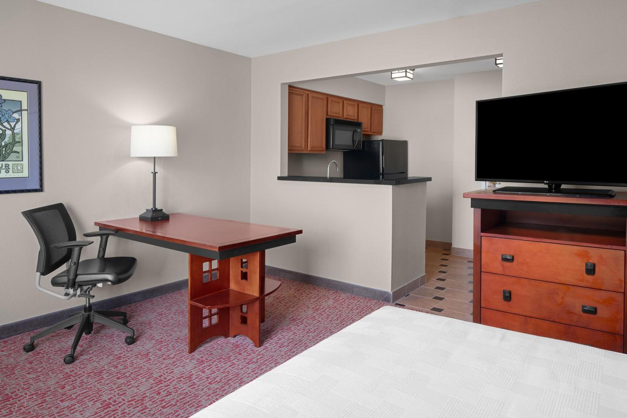 Studio Suite,1641017937:JPEG